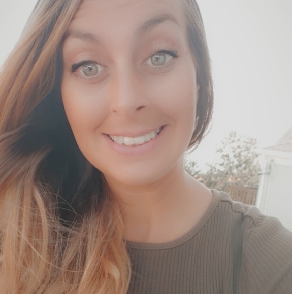 Meet your Posher, Kate - Picture 1 of 1